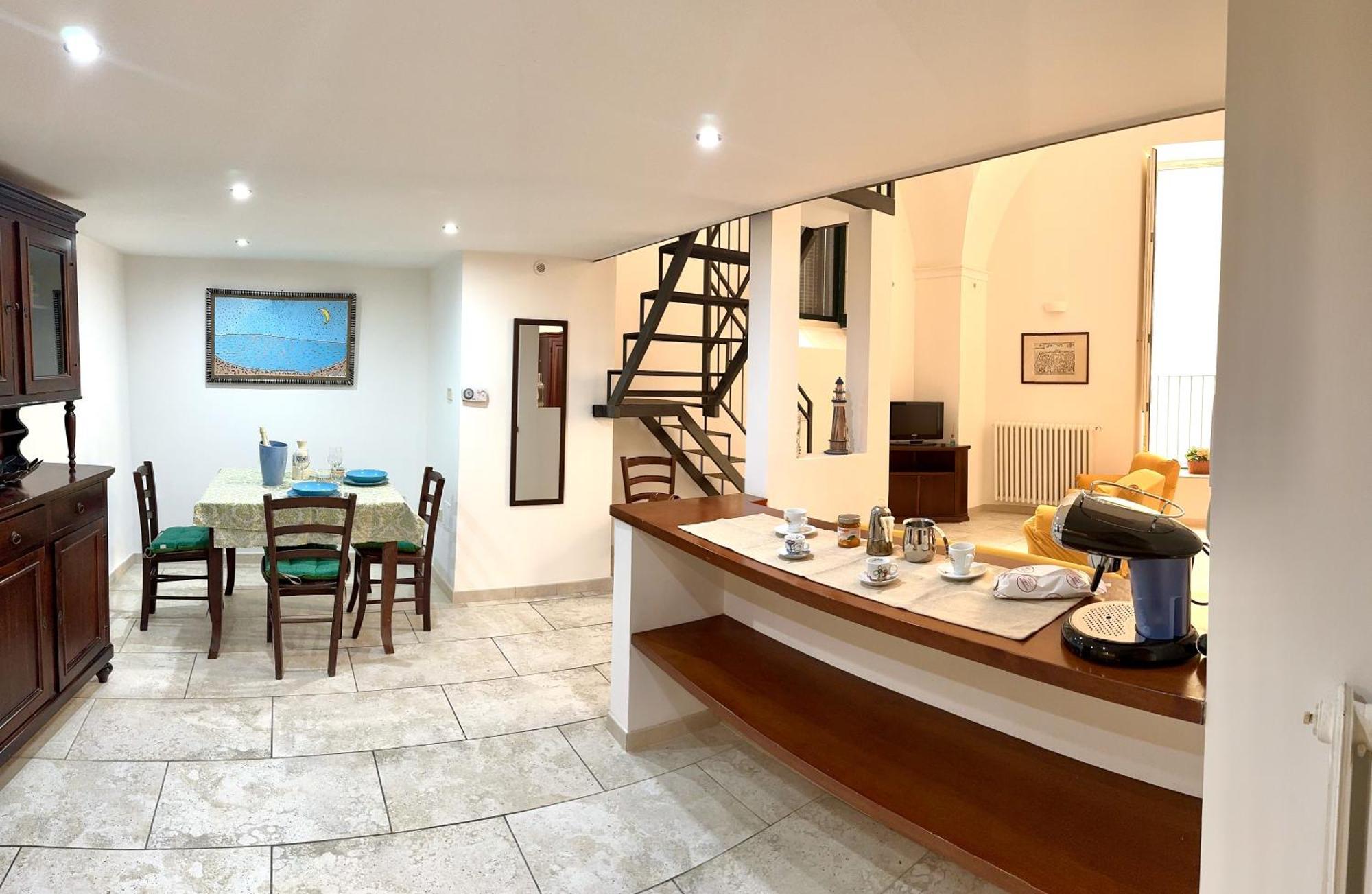 Vico Del Theutra Appartement Lecce